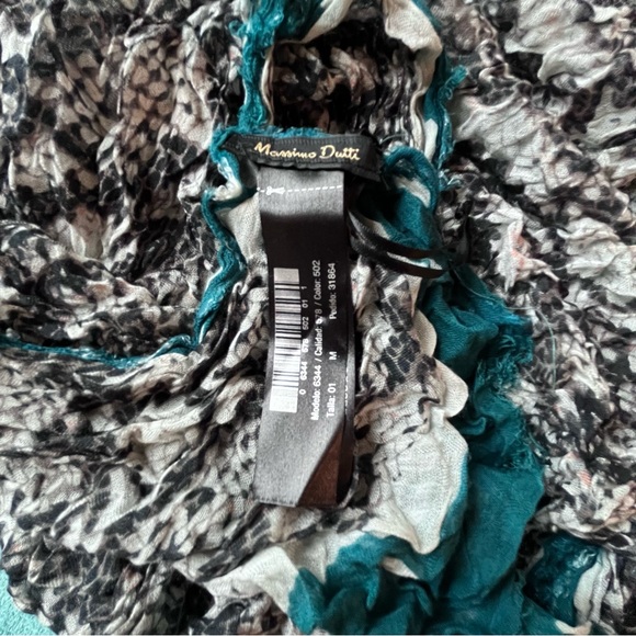 MASSIMO DUTTO SNAKE PRINT SPRING SCARF - Picture 9 of 11